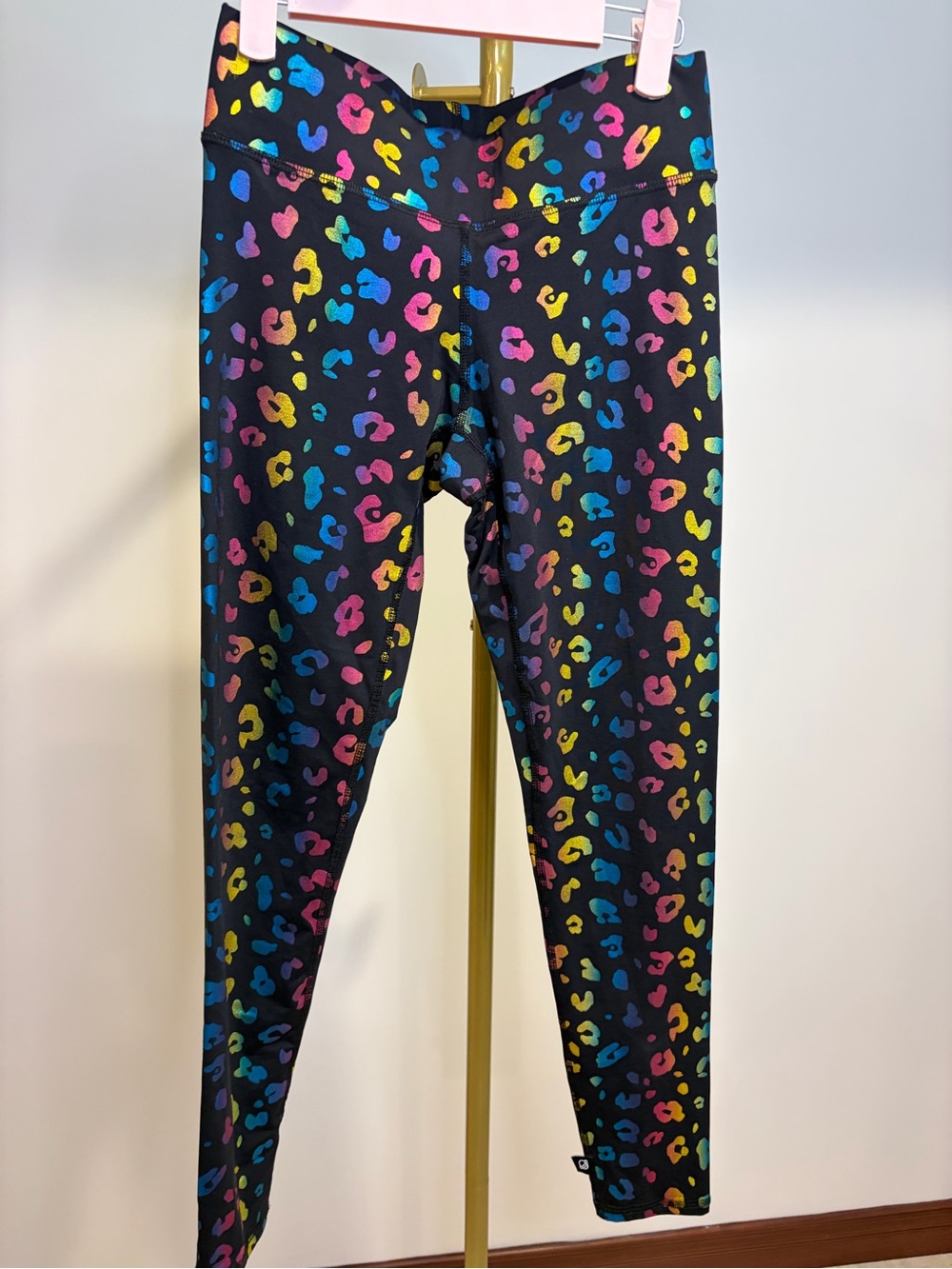 💕199💕Terez leopard rainbow foil leggings